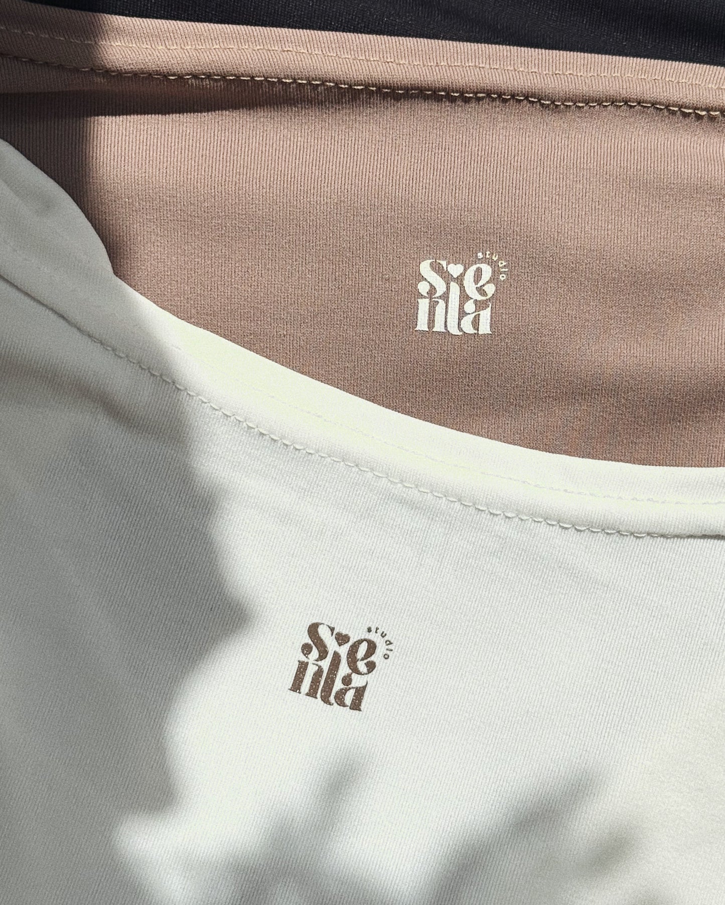 SoftLuxe Twist Front Top