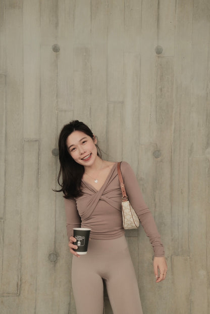 SoftLuxe Twist Front Top