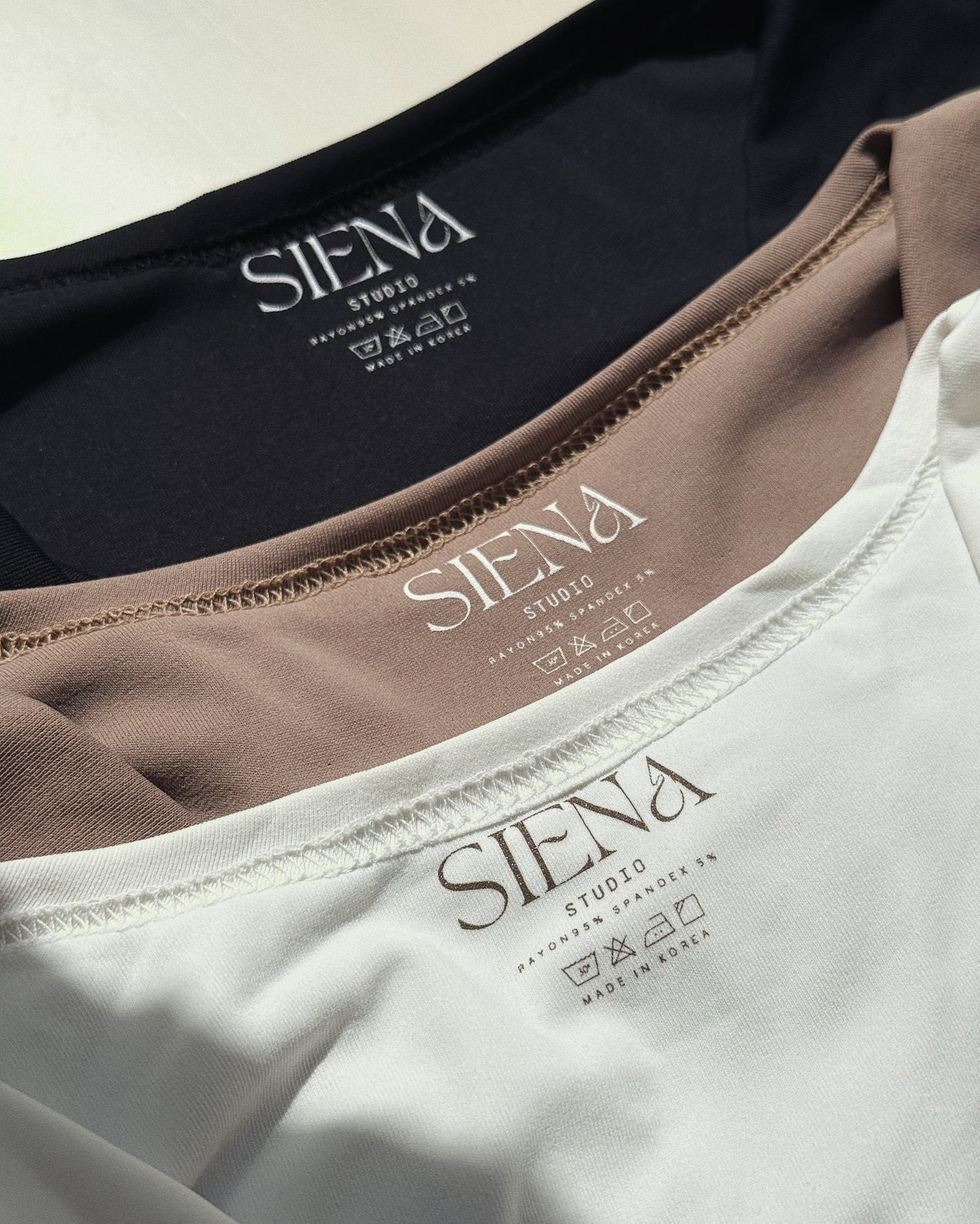 SoftLuxe Twist Front Top