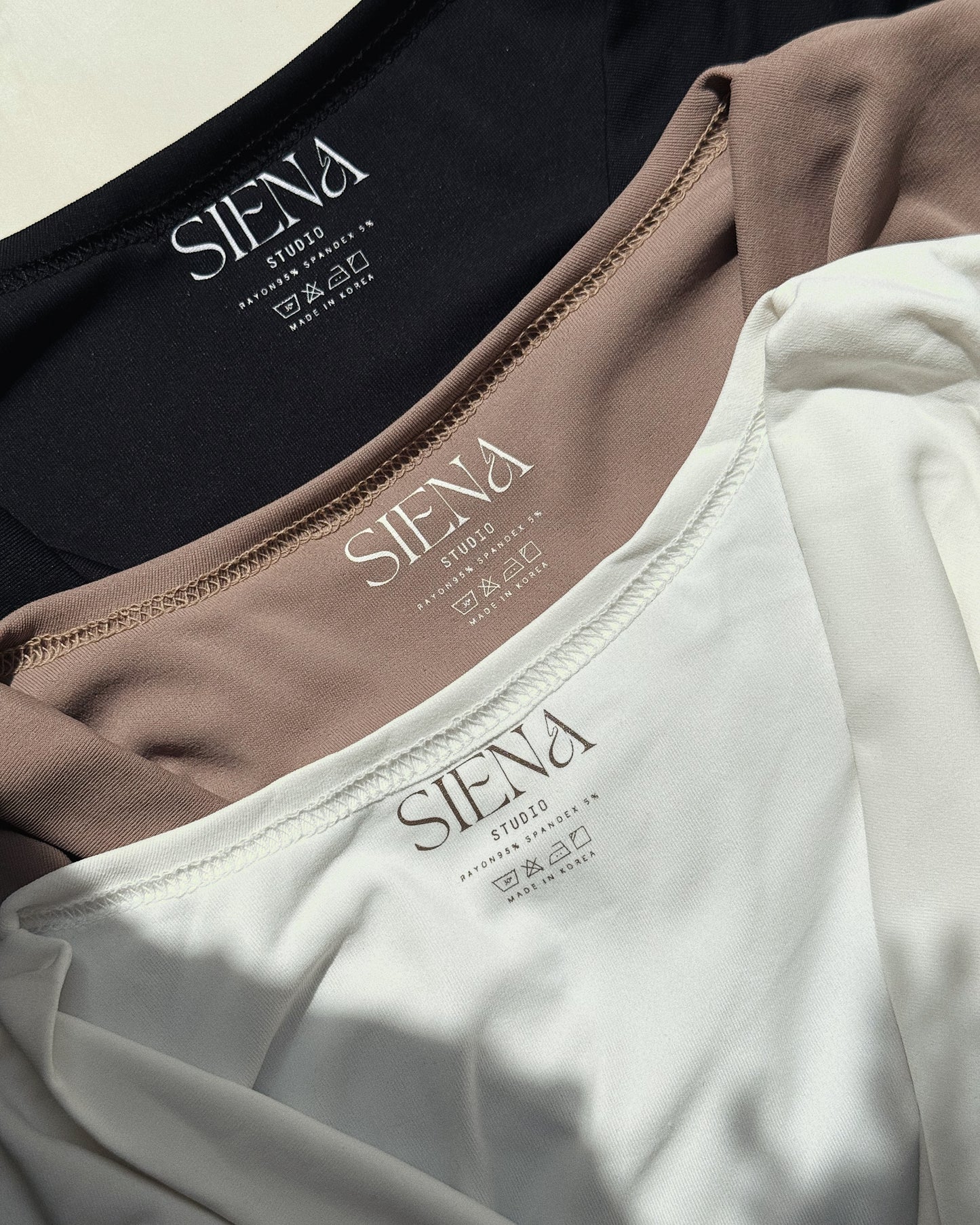 SoftLuxe Twist Front Top