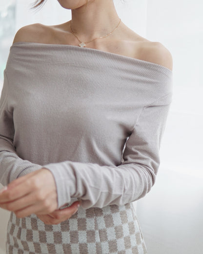 Ribbed Boat Neck Top